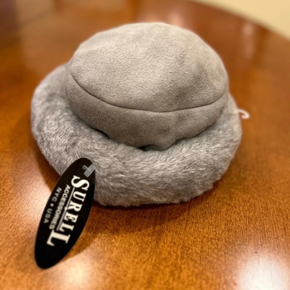 Genuine Shearling Lamb hat - Picture 2 of 5